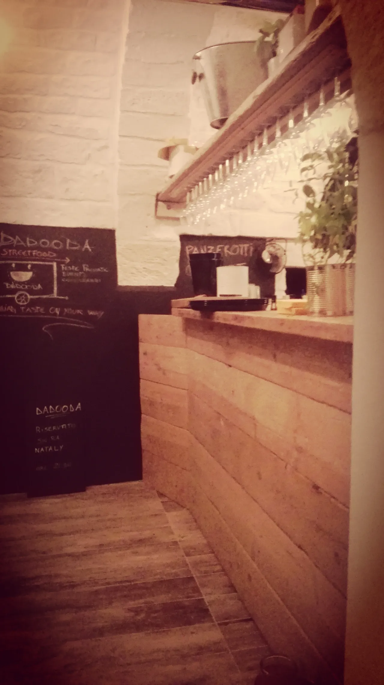 Bancone bar in legno